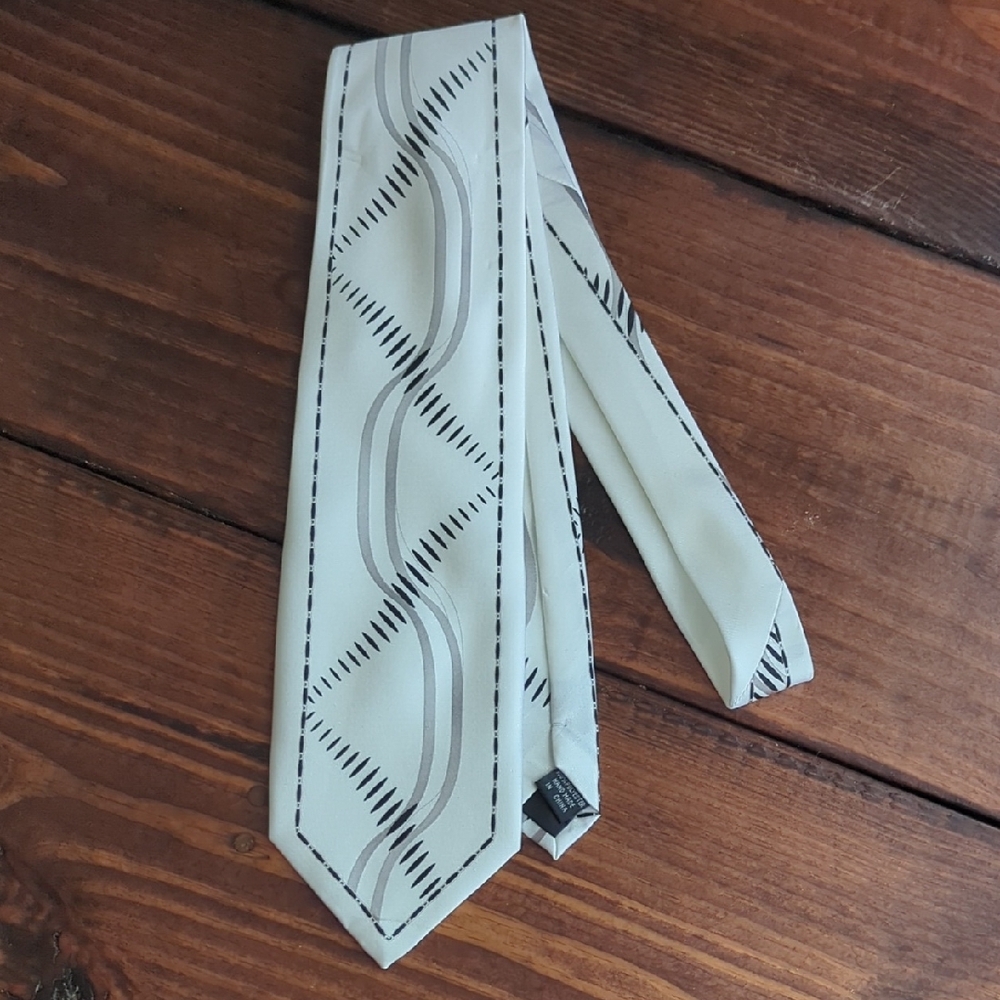 Karl Knox Mens Tie White & Black Abstract Design Minimalist Office Workwear